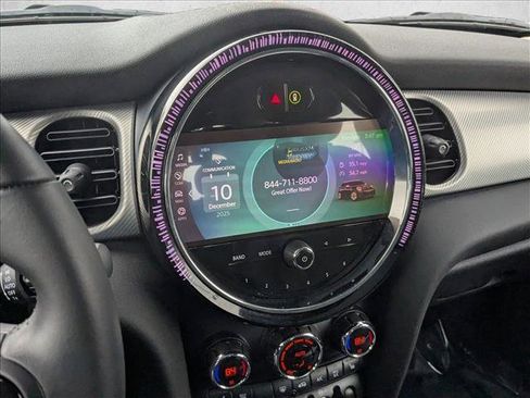 Certified 2023 MINI Cooper 4-Door Hardtop image 14