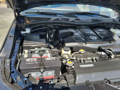 Used 2021 Nissan Armada Platinum w/ Captain's Chairs Package RWD image 43