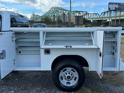 New 2026 GMC Sierra 2500 Pro w/ Convenience Package AWD/4WD image 10
