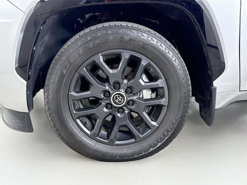 Used 2024 Toyota Sequoia Platinum AWD/4WD image 12