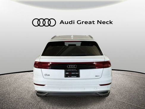 Used 2023 Audi Q8 Premium w/ Convenience Package AWD/4WD image 20