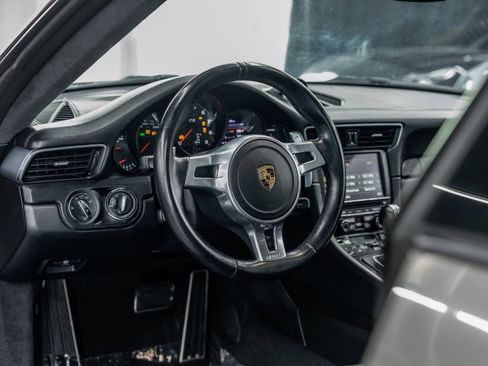 Used 2016 Porsche 911 Carrera GTS image 30