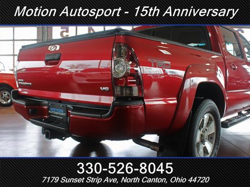 Used 2011 Toyota Tacoma 4x4 Double Cab w/ TRD Sport Pkg image 11