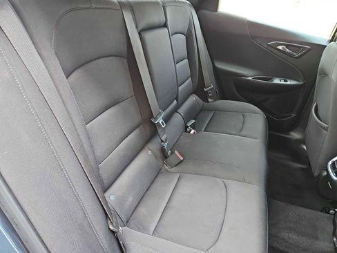 Used 2021 Chevrolet Malibu LT image 21