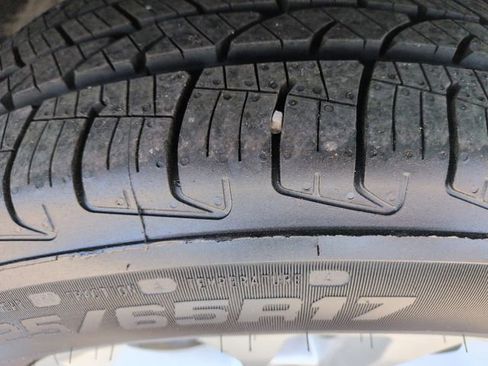 Certified 2020 Ford Escape SE AWD/4WD image 51