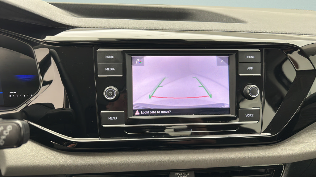 Used 2024 Volkswagen Taos S FWD image 17