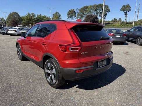 Certified 2023 Volvo XC40 B5 Plus w/ Driver Assist Package image 10