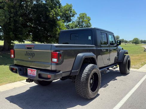 Used 2020 Jeep Gladiator Sport w/ Quick Order Package 24S AWD/4WD image 10