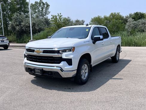 Used 2025 Chevrolet Silverado 1500 LT w/ Work Truck Package AWD/4WD image 3