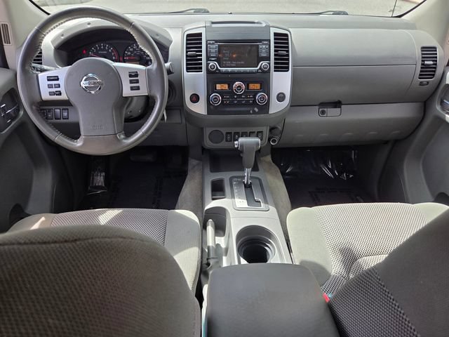 Used 2016 Nissan Frontier SV w/ SV Value Truck Package RWD image 13