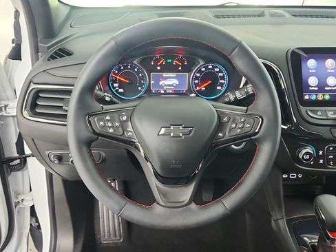 Used 2024 Chevrolet Equinox RS FWD image 19