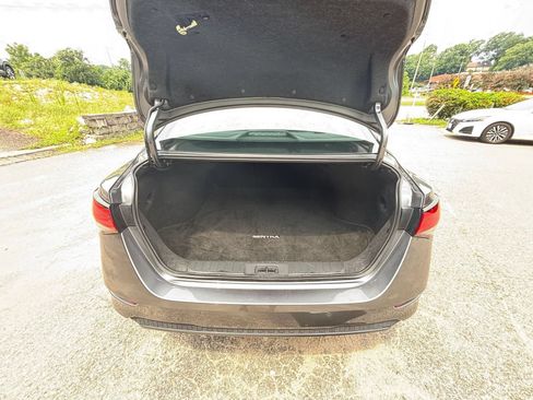 Used 2025 Nissan Sentra SV FWD image 29