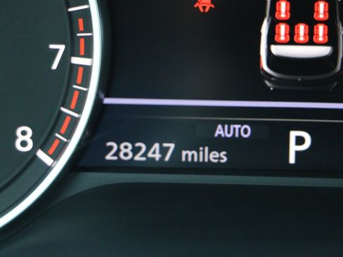 Used 2024 Nissan Pathfinder Rock Creek AWD/4WD image 36