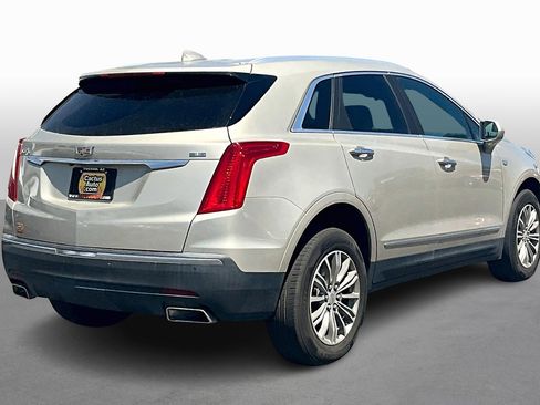 Used 2017 Cadillac XT5 Luxury w/ Driver Awareness Package image 2