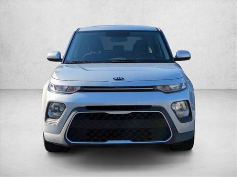 Used 2020 Kia Soul LX image 2