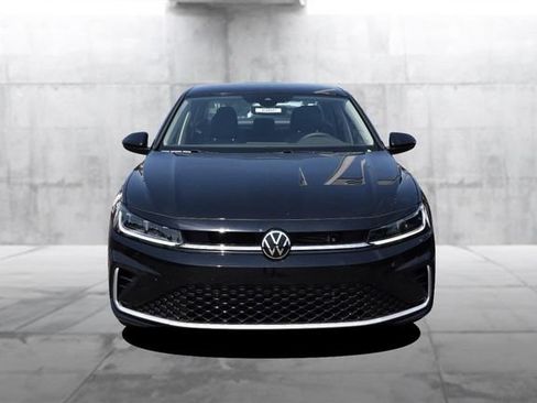 New 2026 Volkswagen Jetta SE FWD image 4