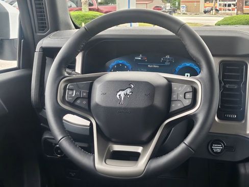 New 2026 Ford Bronco Outer Banks AWD/4WD image 7