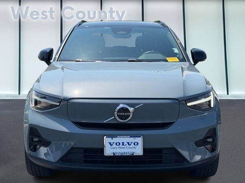 Used 2023 Volvo XC40 Recharge Ultimate AWD/4WD image 10