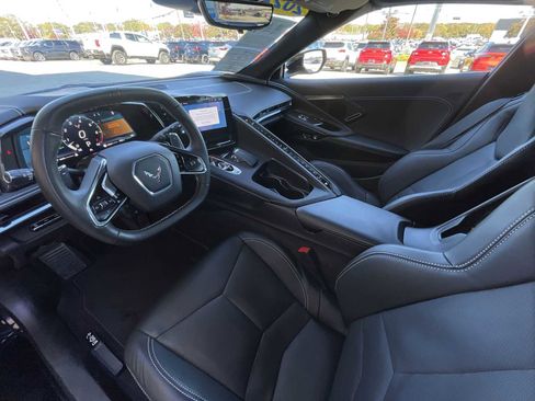 Used 2024 Chevrolet Corvette Stingray Preferred Cpe w/ Z51 Performance Package image 31