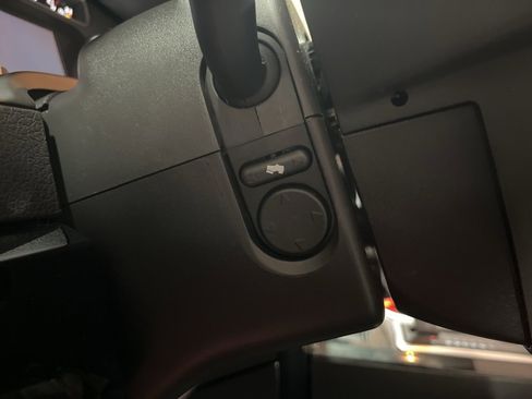 Used 2012 Ford F150 Harley-Davidson image 23