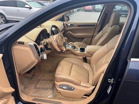 Used 2012 Porsche Cayenne image 9