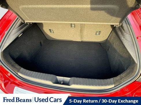 Used 2025 MAZDA MAZDA3 s image 29