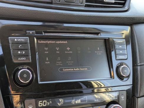 Used 2020 Nissan Rogue SV image 22