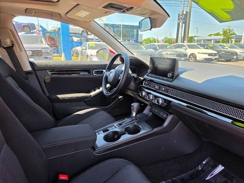Used 2024 Honda Civic EX image 11