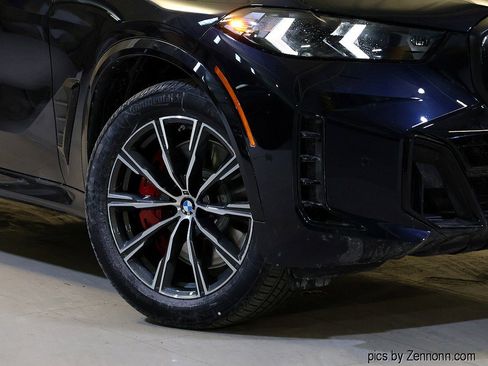 New 2026 BMW X5 xDrive50e w/ M Sport Package image 3