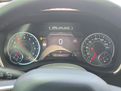 Used 2025 RAM 1500 Big Horn AWD/4WD image 20