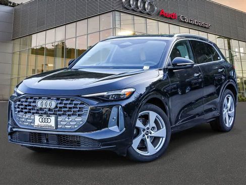 New 2025 Audi Q5 Prestige AWD/4WD image 1