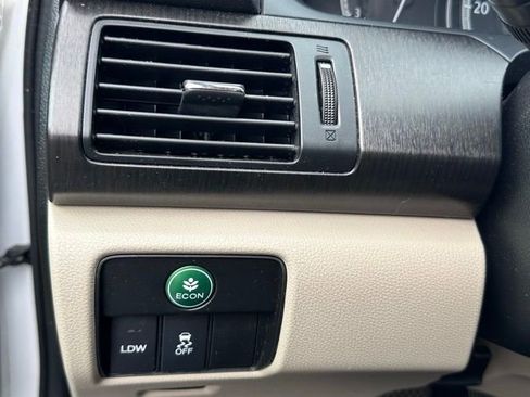 Used 2015 Honda Accord EX-L image 19