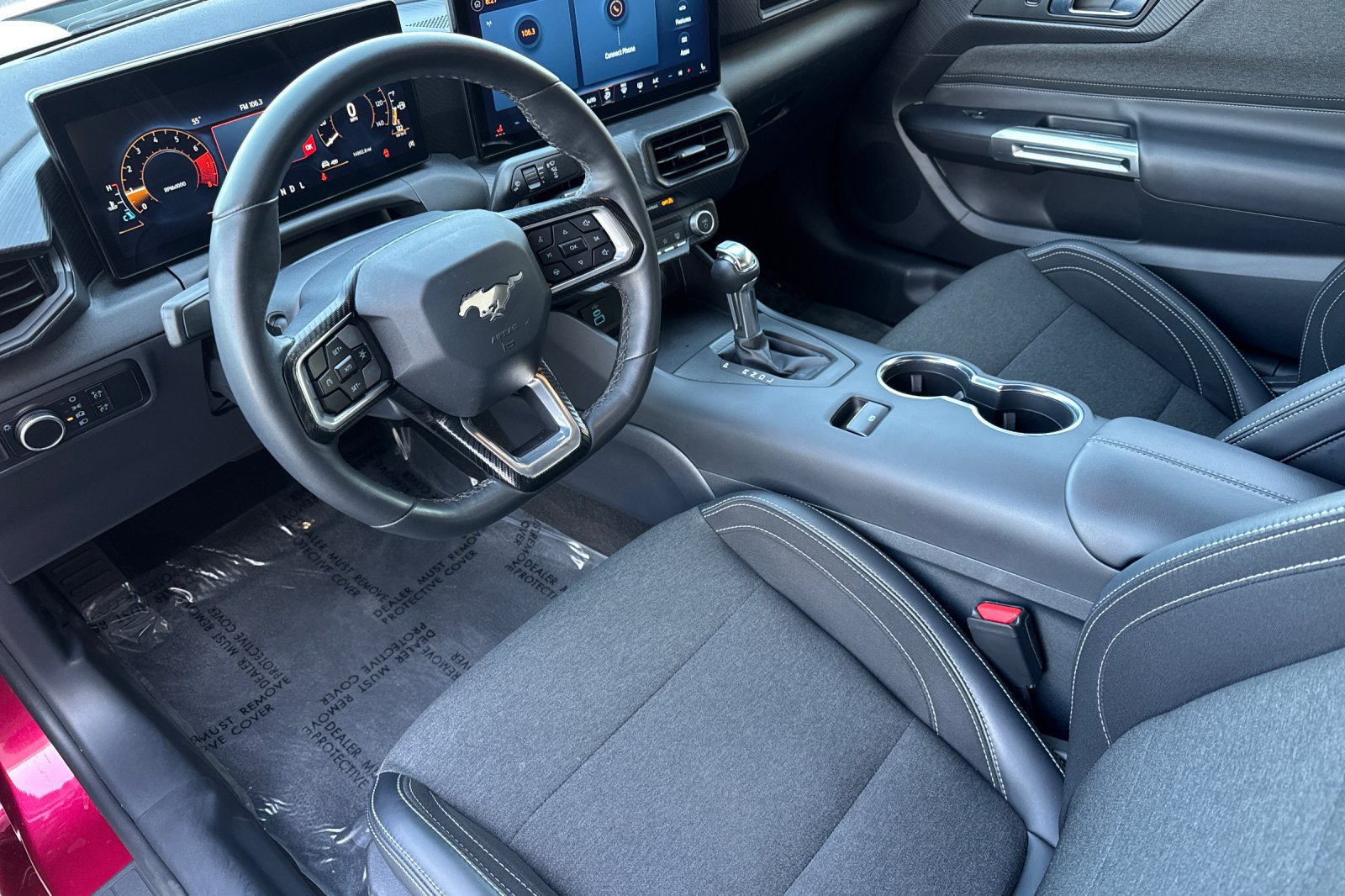 Used 2025 Ford Mustang Coupe RWD image 8