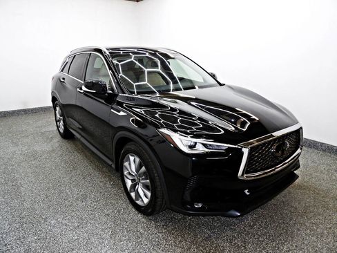 Used 2021 INFINITI QX50 Luxe AWD/4WD image 3