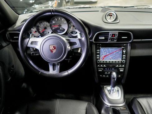 Used 2009 Porsche 911 Carrera S image 12