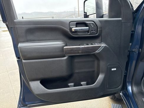 Used 2020 Chevrolet Silverado 3500 LTZ w/ LTZ Premium Package image 25