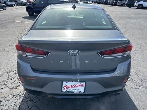 Used 2019 Hyundai Sonata SEL w/ Winter Weather Package image 6