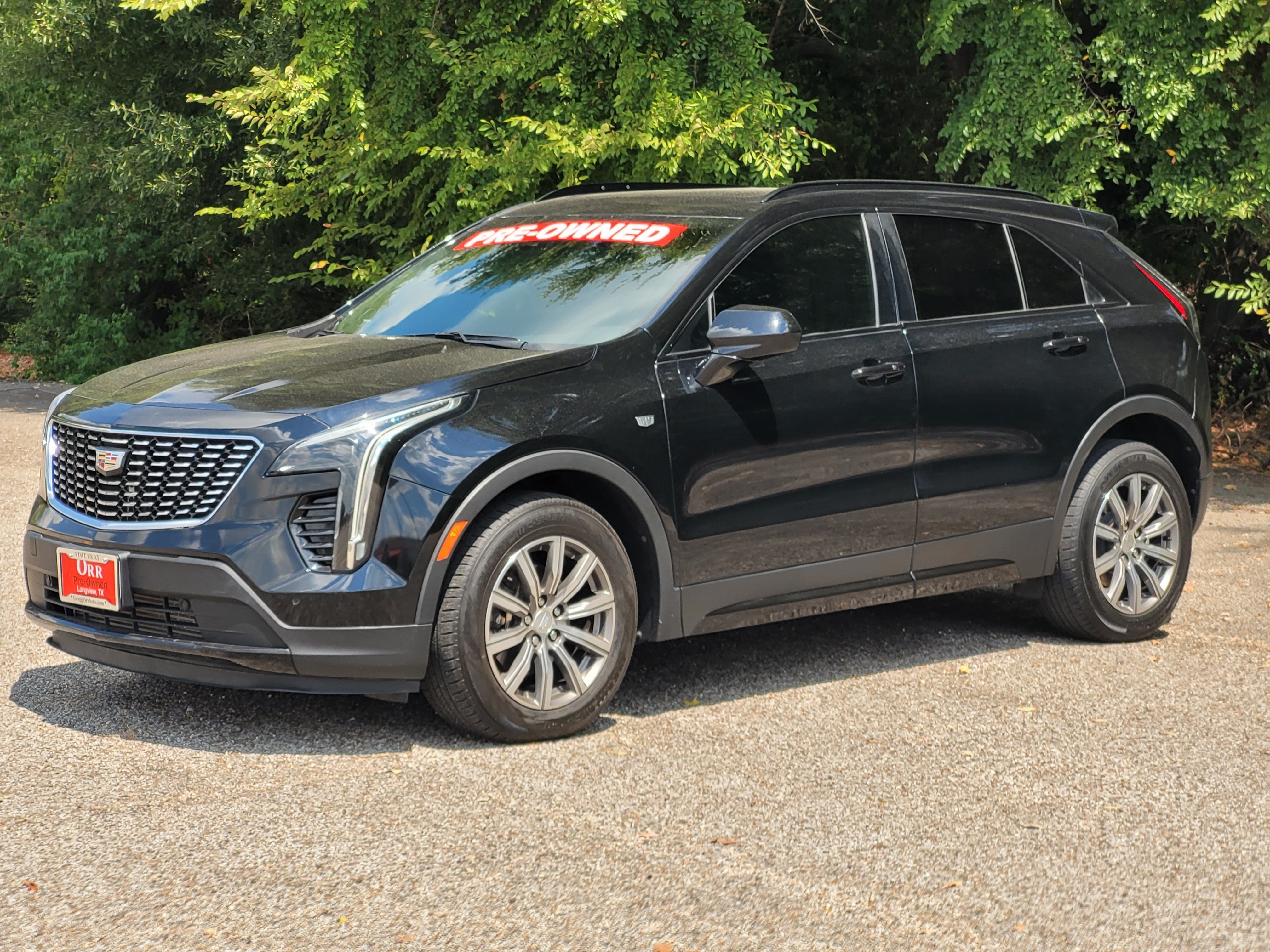 Used 2019 Cadillac XT4 Sport w/ Driver Awareness Package FWD image 3