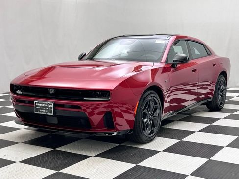 New 2026 Dodge Charger R/T w/ Driver Convenience Group AWD/4WD image 4
