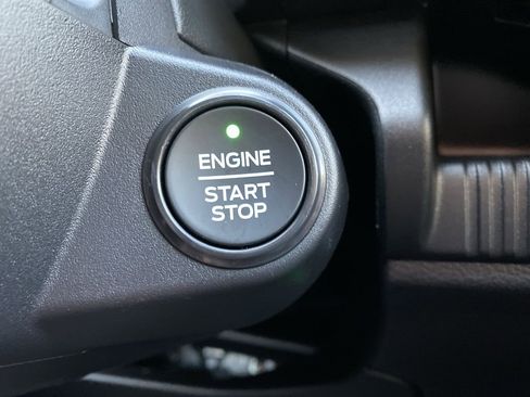 New 2025 Ford Ranger Lariat w/ FX4 Off-Road Package image 36