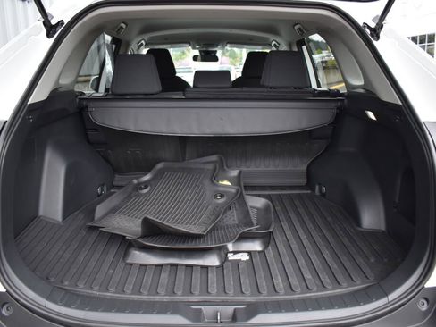 Certified 2025 Toyota RAV4 LE AWD/4WD image 21
