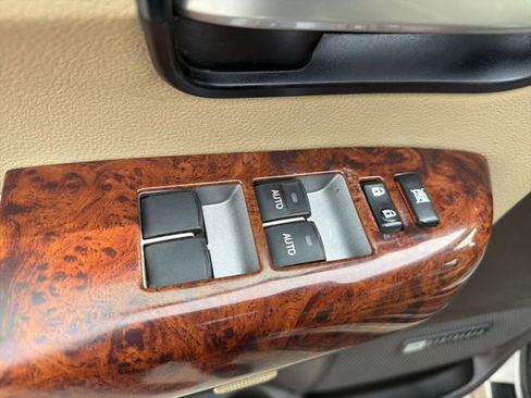 Used 2008 Toyota Sequoia Limited image 18