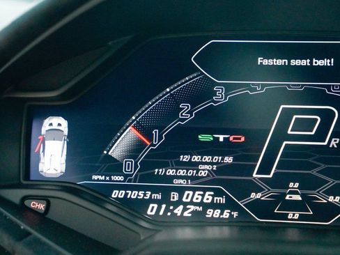 Used 2022 Lamborghini Huracan STO image 62