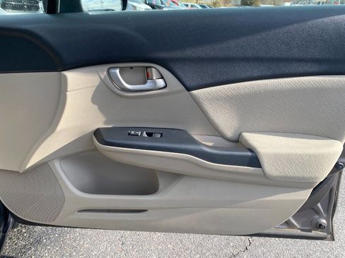 Used 2013 Honda Civic LX image 31
