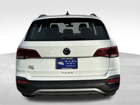 Used 2024 Volkswagen Taos S image 4