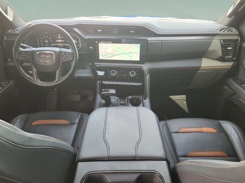 Used 2023 GMC Sierra 1500 AT4 w/ AT4 Premium Package image 11