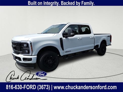New 2025 Ford F350 Lariat w/ Black Appearance Package image 8