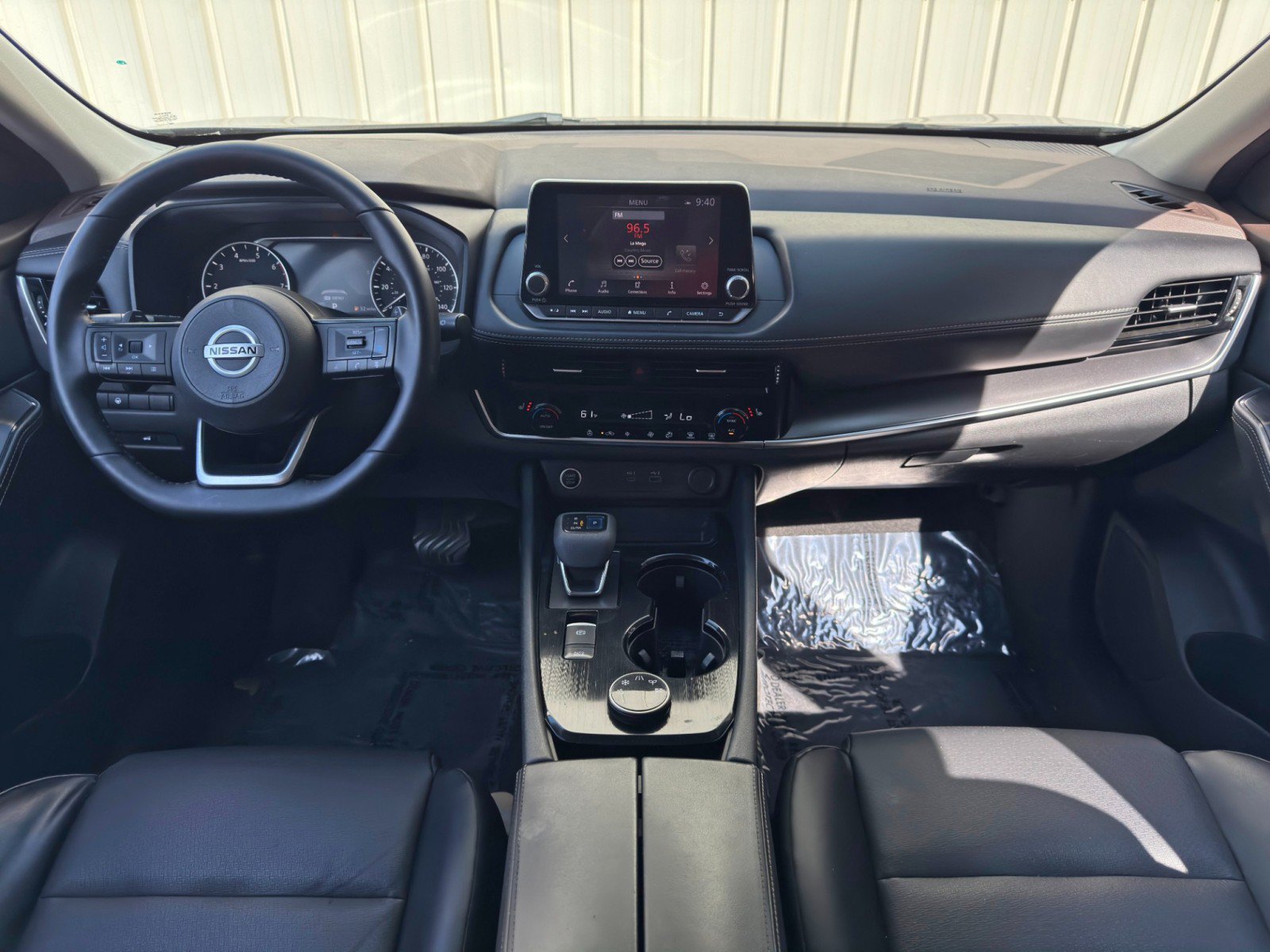 Used 2021 Nissan Rogue SV w/ Premium Package AWD/4WD image 11