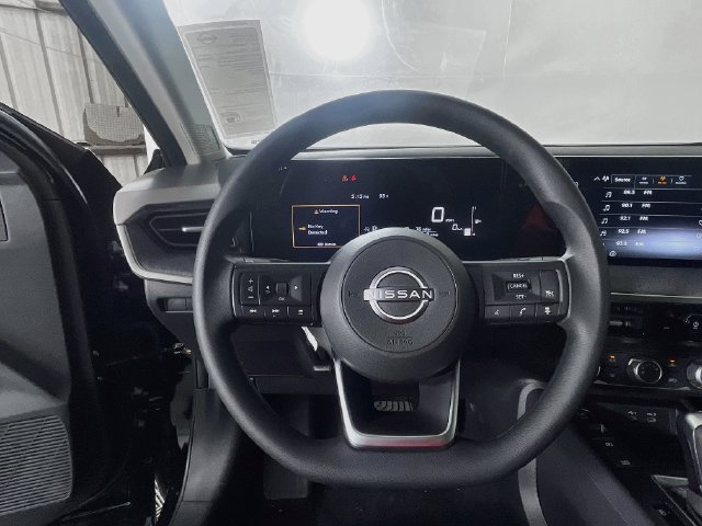 New 2026 Nissan Kicks S FWD image 8