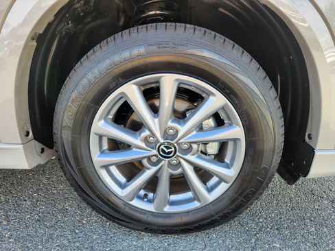 Used 2025 MAZDA CX-5 AWD 2.5 S w/ Preferred Package image 7